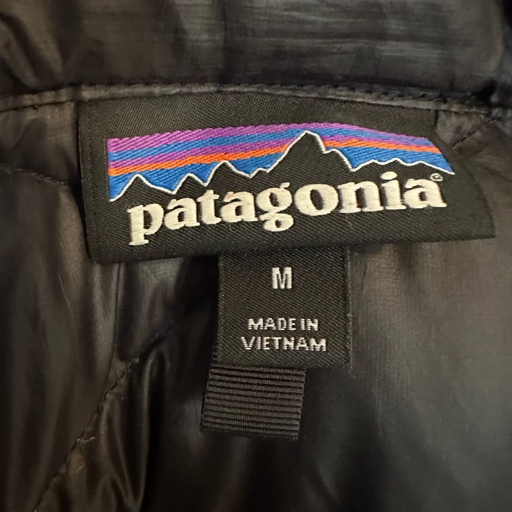 Patagonia Black Women's Jacket - Picture 6 of 10